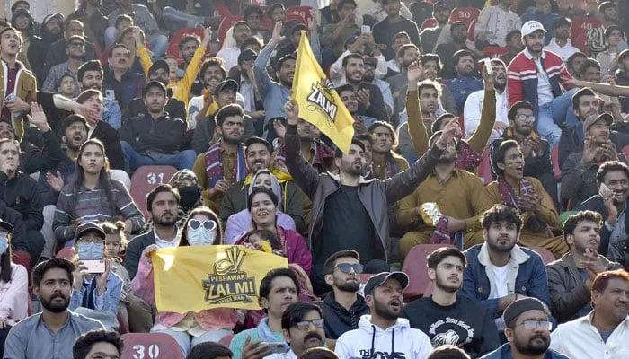Multan Sultans vs Peshawar Zalmi: PSL 9s 9th Match 3 Peshawar Zalmi Fans